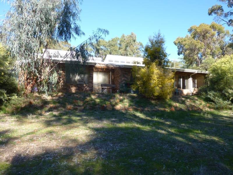 248 Reen Road, Gidgegannup WA 6083