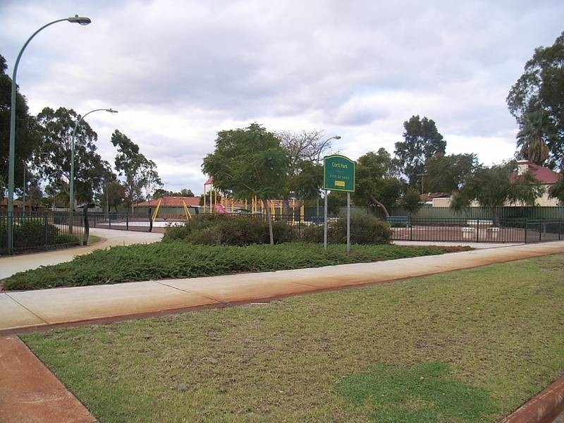 3/9 North Street, Midland WA 6056