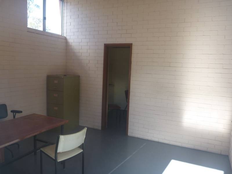 4/16 Laurence Road, Walliston WA 6076