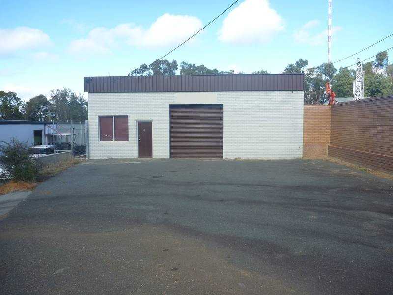 4/16 Laurence Road, Walliston WA 6076