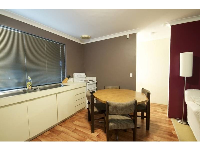 10B Friday Corner, Swan View WA 6056