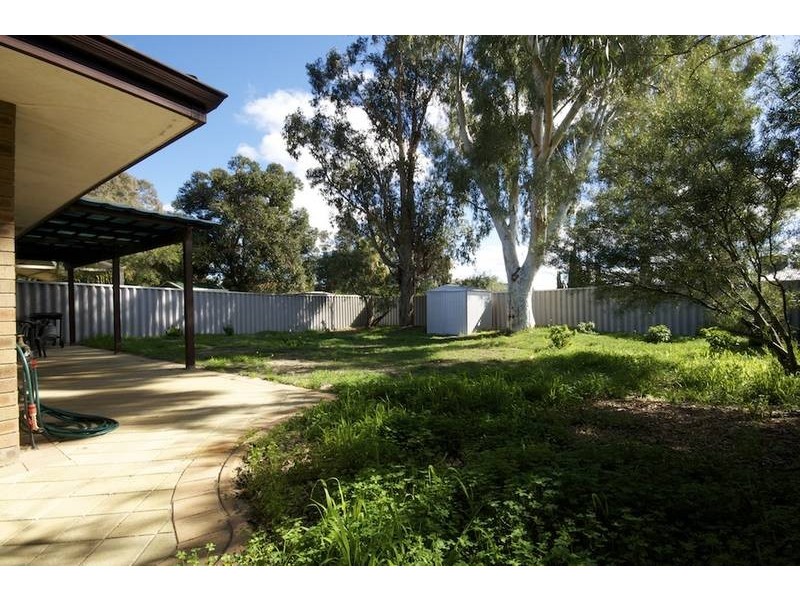 10B Friday Corner, Swan View WA 6056
