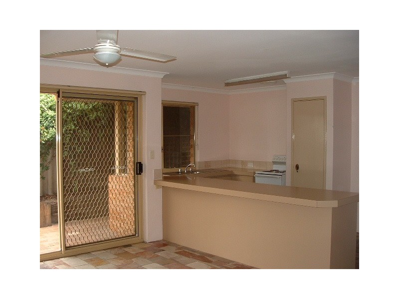 5 Henkin Street, Bellevue WA 6056