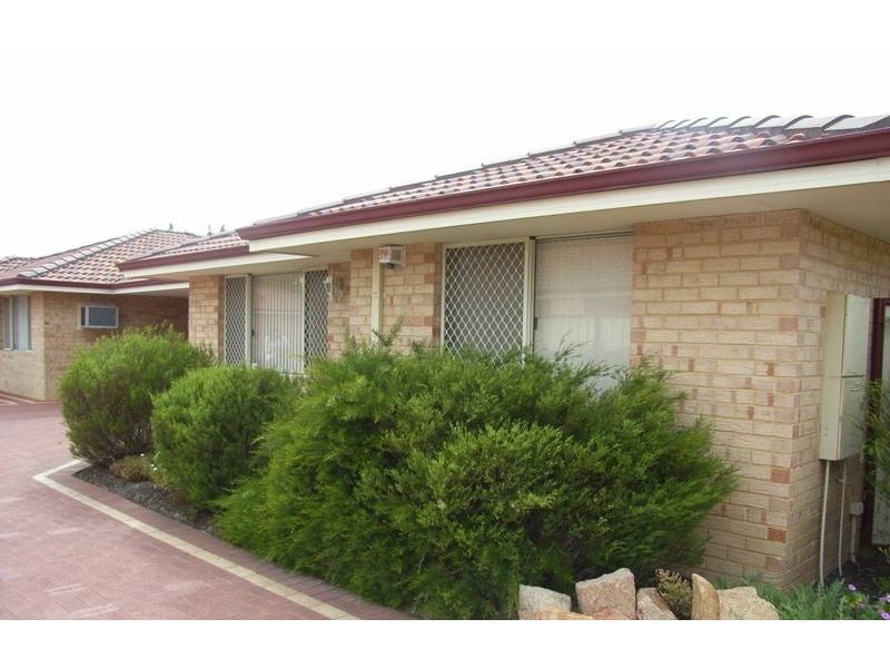 8/6 Lansing Street, Queens Park WA 6107