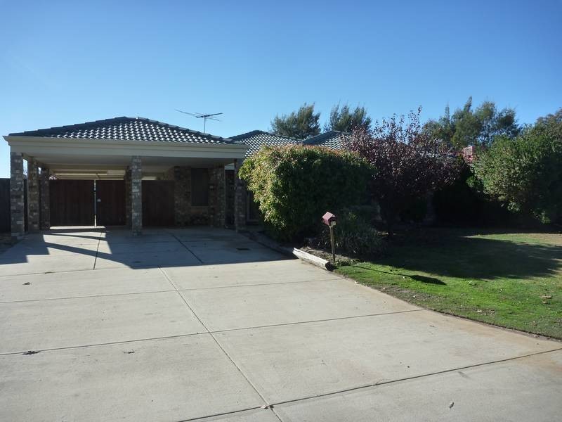 37 Waterlily Drive, Stratton WA 6056