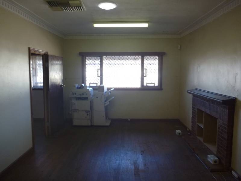 57 Great Northern Highway, Middle Swan WA 6056