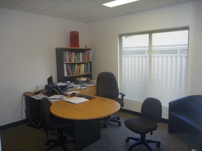 26 Railway Parade, Midland WA 6056