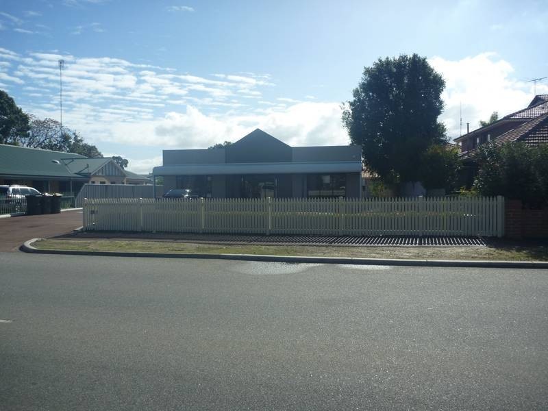 26 Railway Parade, Midland WA 6056