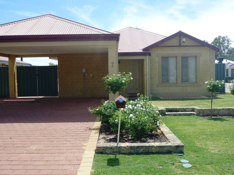 7 Cupania Court, Jane Brook WA 6056