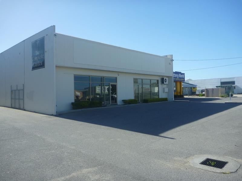 38 Farrall Road, Midvale WA 6056