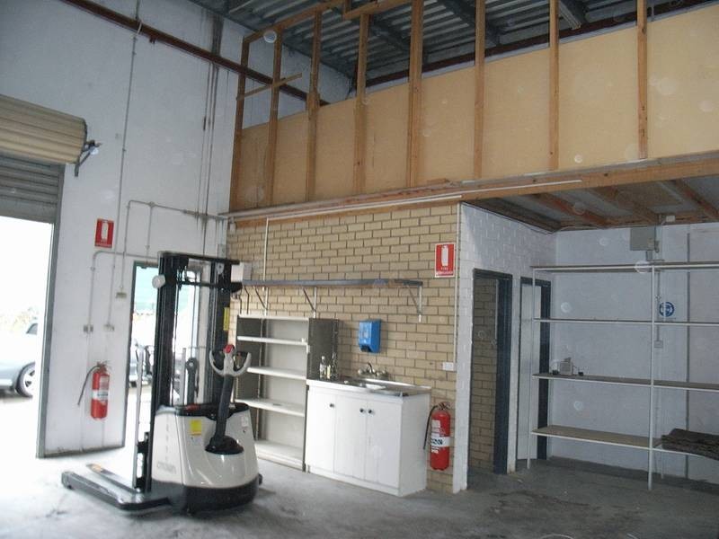 38 Farrall Road, Midvale WA 6056