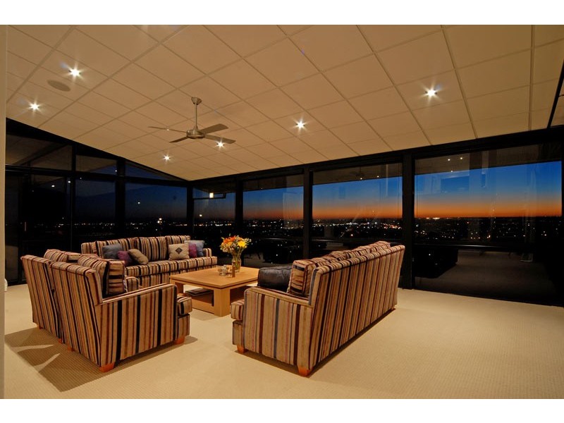 5 Forrest Road, Swan View WA 6056