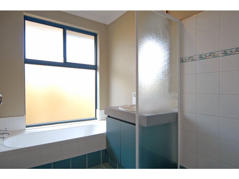 43 Larrawa Circle, Ellenbrook WA 6069