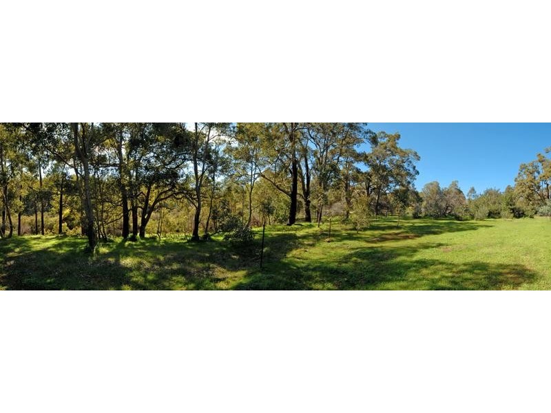 75 Clare Road, Hovea WA 6071