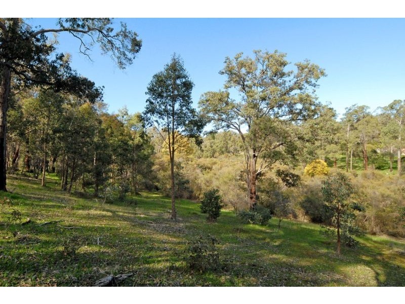 75 Clare Road, Hovea WA 6071