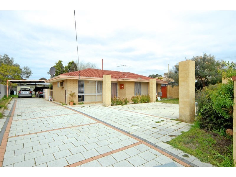 14 Bishop Road, Middle Swan WA 6056