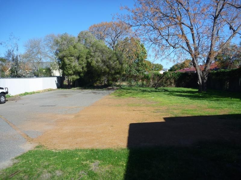 5 Padbury Terrace, Midland WA 6056