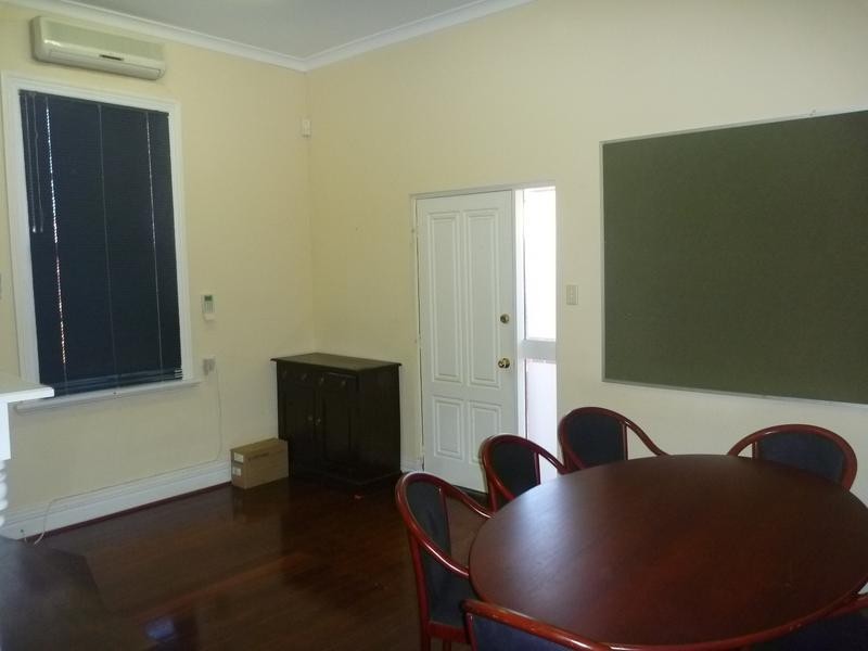 9 Stafford Street, Midland WA 6056