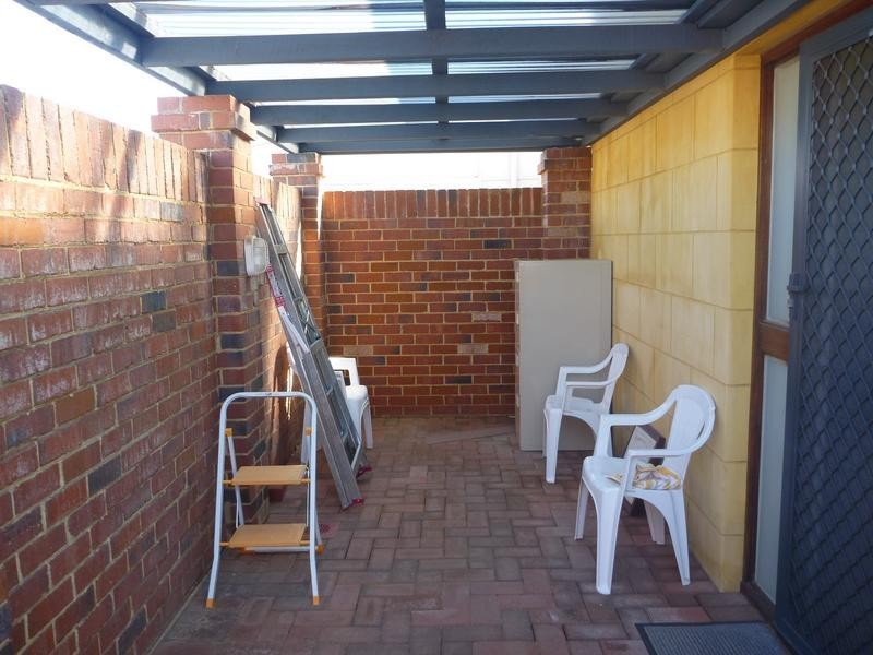 9 Stafford Street, Midland WA 6056