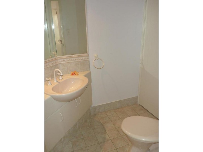 7 Kardier Mews, Viveash WA 6056
