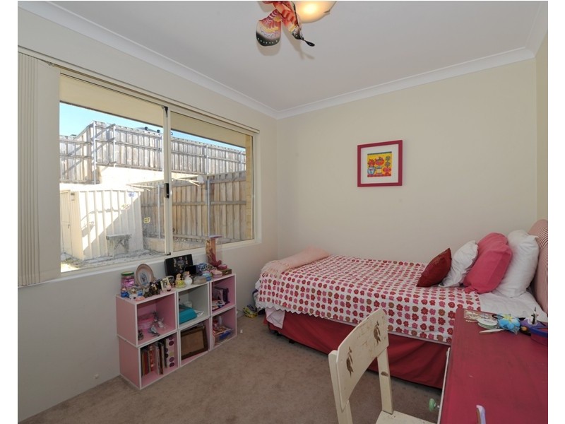 8 Leedon Drive, Ellenbrook WA 6069