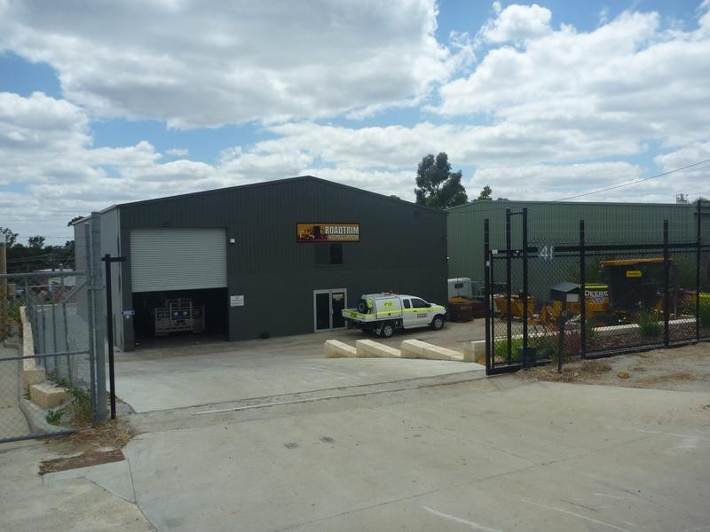 41 Wandeara Crescent, Mundaring WA 6073