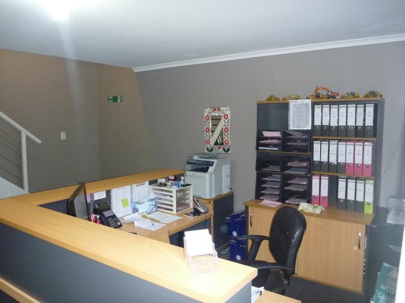 41 Wandeara Crescent, Mundaring WA 6073