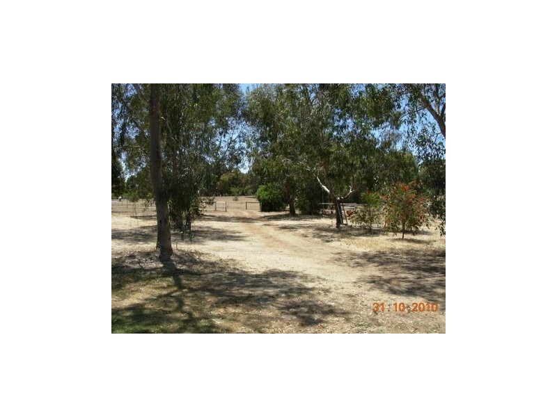 38 Askrigg Road, Gidgegannup WA 6083