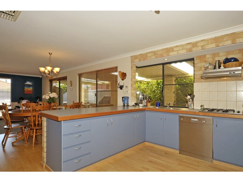 52 Torquata Boulevard, Helena Valley WA 6056