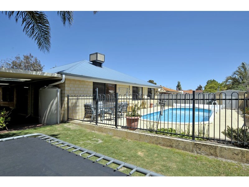 52 Torquata Boulevard, Helena Valley WA 6056