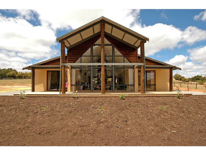 22 Centenary Drive, Gidgegannup WA 6083