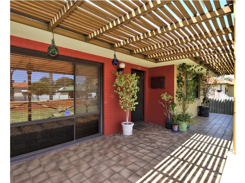 46 Bushby Street, Midvale WA 6056