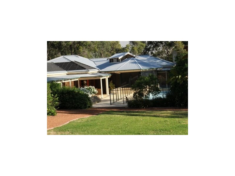 198 Burgess Road, Gidgegannup WA 6083