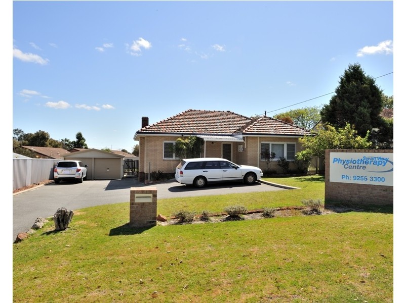 11 Myles Road, Swan View WA 6056
