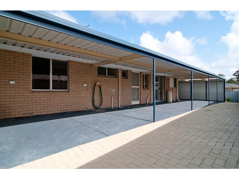 30 Hamilton Road, High Wycombe WA 6057