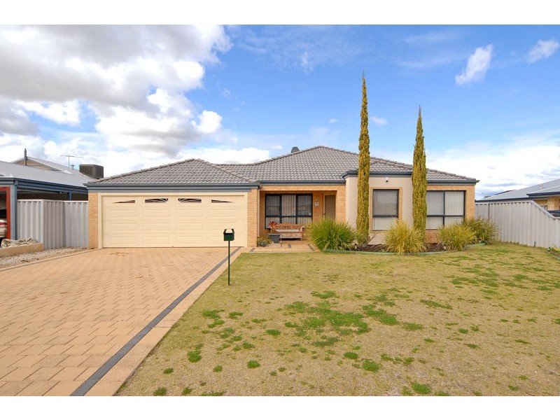 37 Pensacola Avenue, Caversham WA 6055