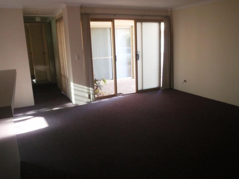 3/18 Holmesdale Road, Woodbridge WA 6056