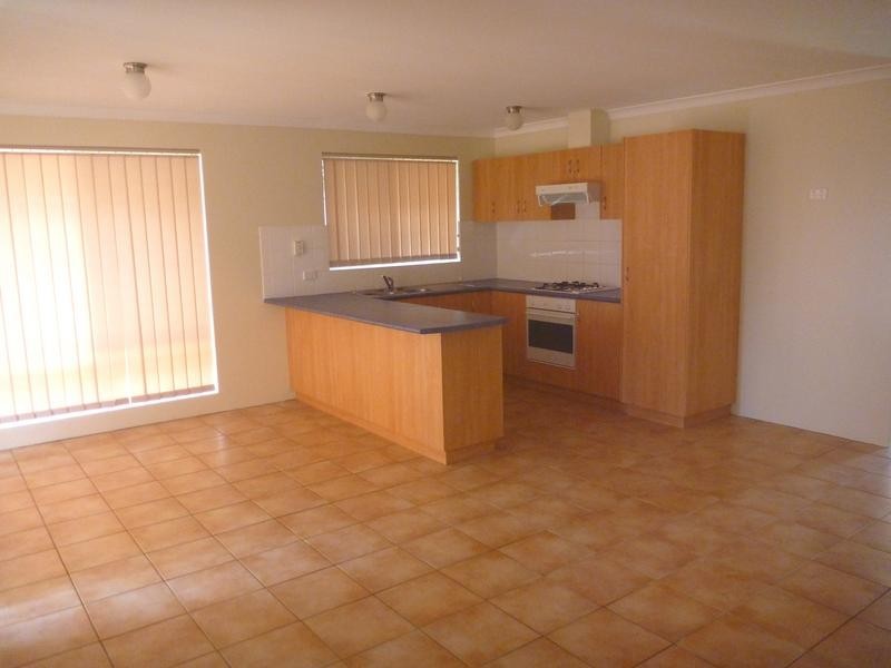 15B Charles East Street, Midland WA 6056