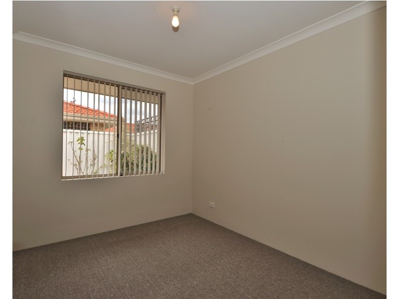 3/4 Muriel Street, Middle Swan WA 6056