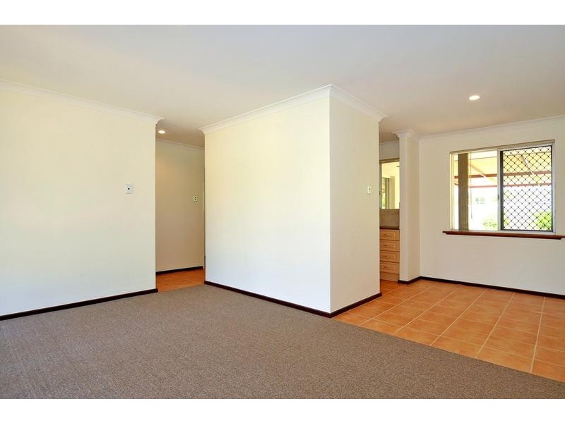 1 Jarvis Court, Swan View WA 6056