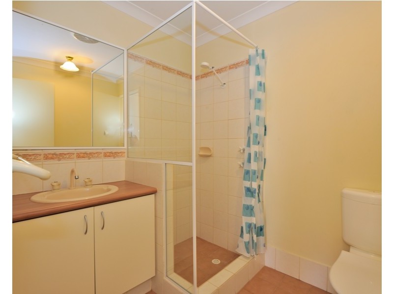 8/22 Avon Crescent, Viveash WA 6056