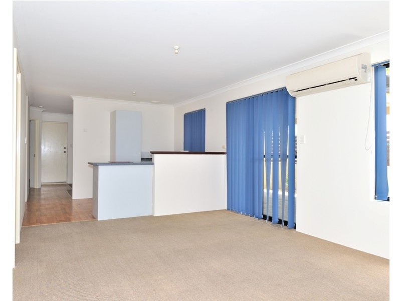 1/17 Mathoura Street, Midland WA 6056