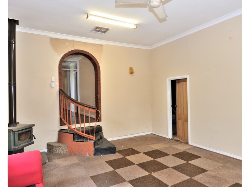 7 Crosbie Crescent, Middle Swan WA 6056