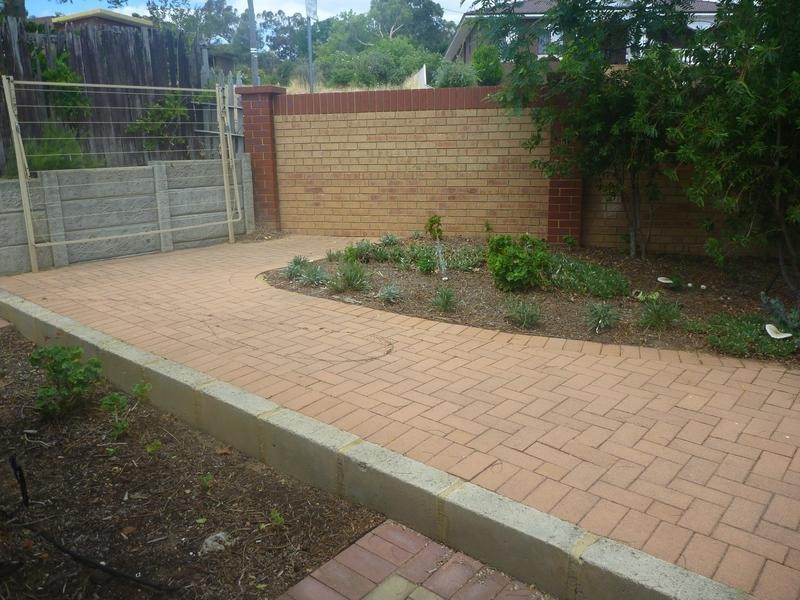 7/3 Reynolds Drive, Swan View WA 6056