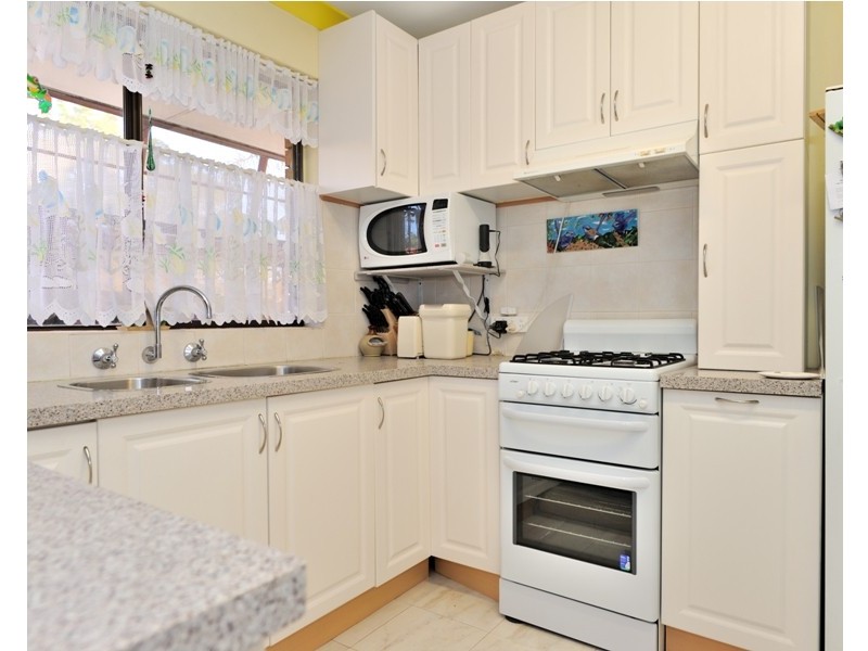 35 Victoria Parade, Midvale WA 6056