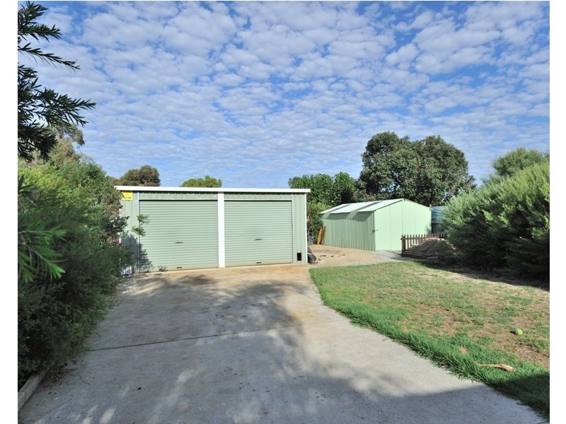 35 Victoria Parade, Midvale WA 6056