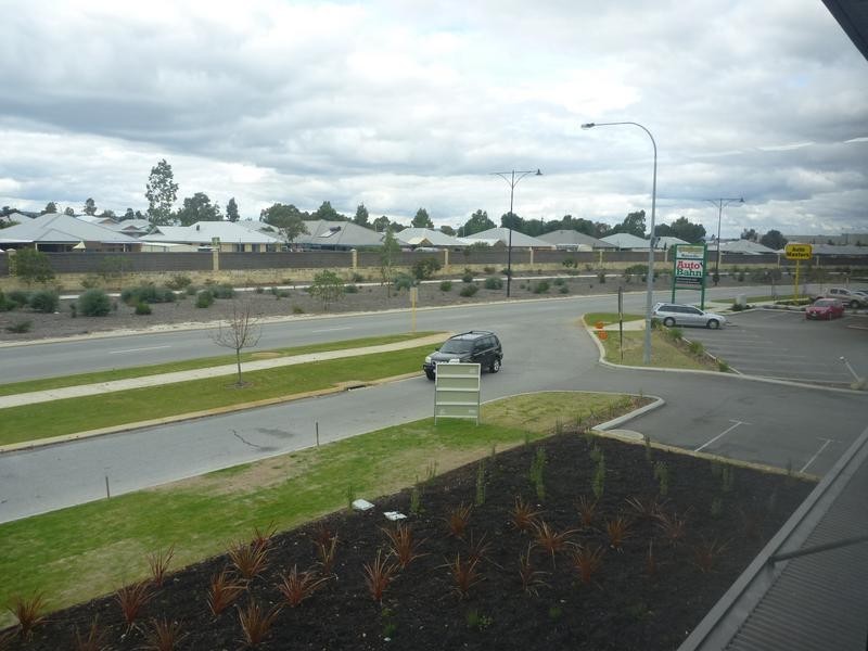 1/25 The Broadway, Ellenbrook WA 6069