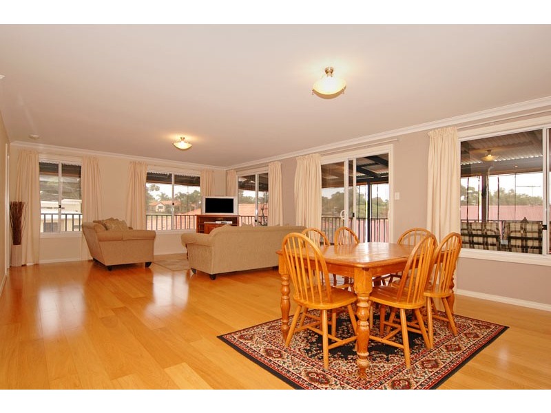 24 Bayley Street, Woodbridge WA 6056