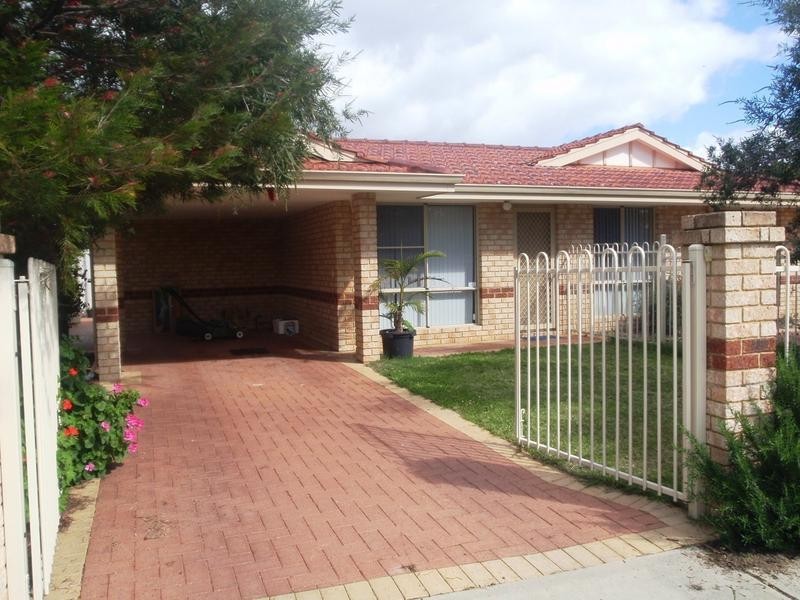 1/41 Wroxton Street, Midland WA 6056