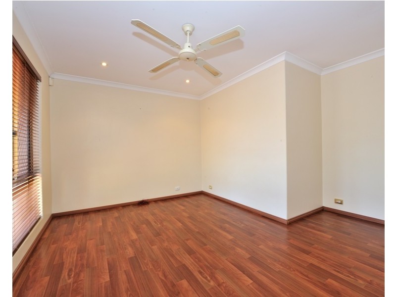 11 Roger Street, Midland WA 6056